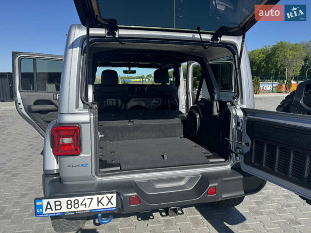 Сірий Джип Wrangler, об'ємом двигуна 2 л та пробігом 72 тис. км за 50000 $, фото 44 на Automoto.ua