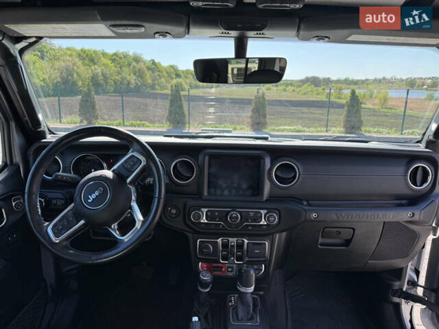 Сірий Джип Wrangler, об'ємом двигуна 2 л та пробігом 72 тис. км за 50000 $, фото 68 на Automoto.ua