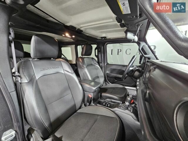 Серый Джип Вранглер, объемом двигателя 3.6 л и пробегом 50 тыс. км за 45000 $, фото 5 на Automoto.ua