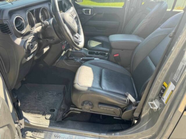 Серый Джип Вранглер, объемом двигателя 2 л и пробегом 14 тыс. км за 35000 $, фото 6 на Automoto.ua