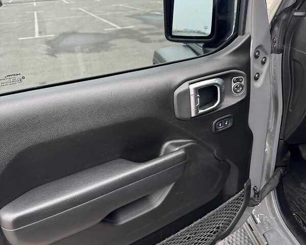 Серый Джип Вранглер, объемом двигателя 3.6 л и пробегом 54 тыс. км за 38500 $, фото 28 на Automoto.ua