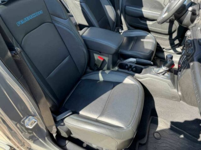 Серый Джип Вранглер, объемом двигателя 2 л и пробегом 14 тыс. км за 35000 $, фото 7 на Automoto.ua