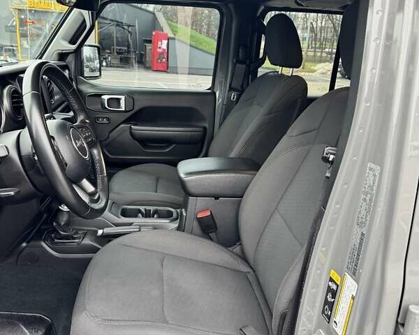 Серый Джип Вранглер, объемом двигателя 3.6 л и пробегом 54 тыс. км за 38500 $, фото 30 на Automoto.ua