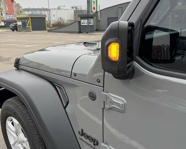 Серый Джип Вранглер, объемом двигателя 3.6 л и пробегом 54 тыс. км за 38500 $, фото 20 на Automoto.ua