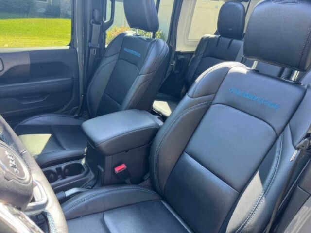 Серый Джип Вранглер, объемом двигателя 2 л и пробегом 14 тыс. км за 35000 $, фото 8 на Automoto.ua