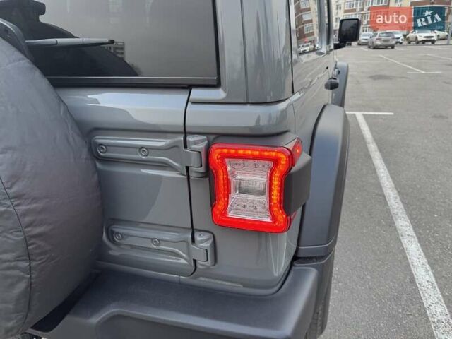 Серый Джип Вранглер, объемом двигателя 3.6 л и пробегом 54 тыс. км за 38500 $, фото 14 на Automoto.ua