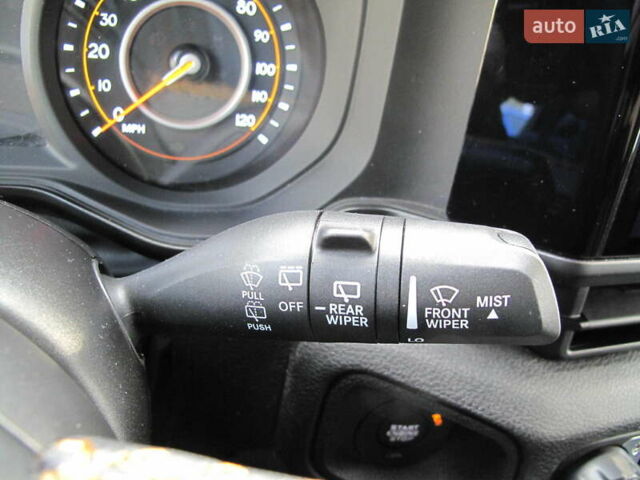 Сірий Джип Wrangler, об'ємом двигуна 2 л та пробігом 21 тис. км за 43900 $, фото 96 на Automoto.ua