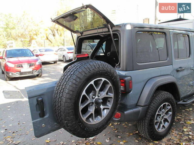 Сірий Джип Wrangler, об'ємом двигуна 2 л та пробігом 21 тис. км за 43900 $, фото 68 на Automoto.ua