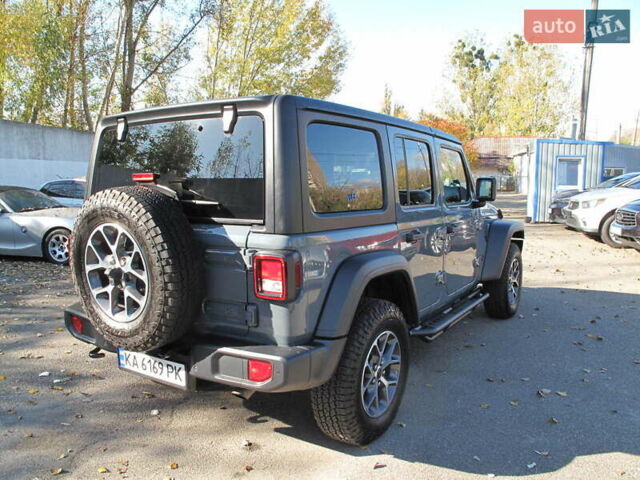 Сірий Джип Wrangler, об'ємом двигуна 2 л та пробігом 21 тис. км за 43900 $, фото 6 на Automoto.ua
