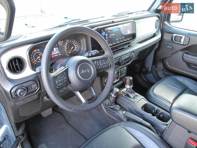 Сірий Джип Wrangler, об'ємом двигуна 2 л та пробігом 21 тис. км за 43900 $, фото 40 на Automoto.ua