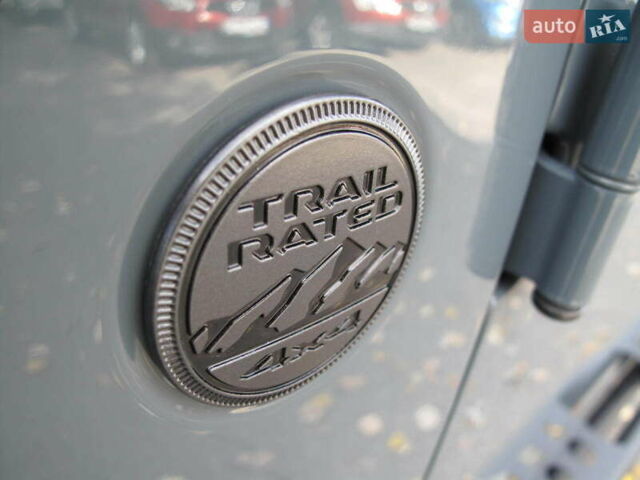 Сірий Джип Wrangler, об'ємом двигуна 2 л та пробігом 21 тис. км за 43900 $, фото 83 на Automoto.ua