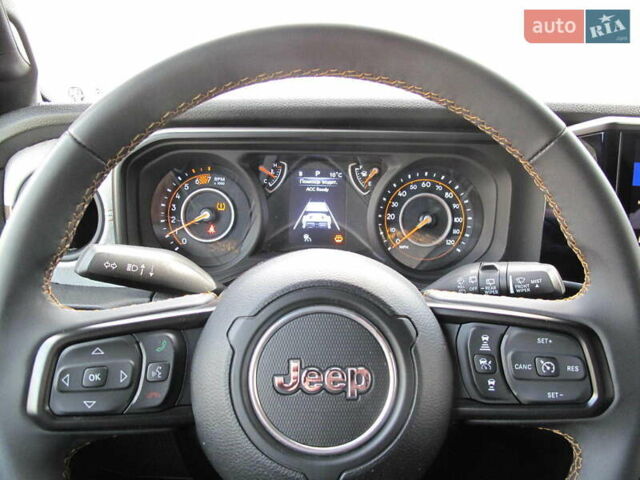 Сірий Джип Wrangler, об'ємом двигуна 2 л та пробігом 21 тис. км за 43900 $, фото 92 на Automoto.ua