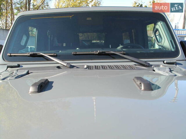 Сірий Джип Wrangler, об'ємом двигуна 2 л та пробігом 21 тис. км за 43900 $, фото 21 на Automoto.ua