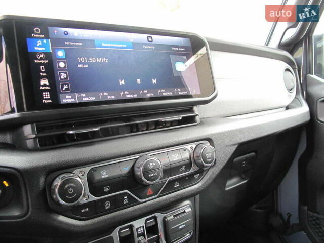 Сірий Джип Wrangler, об'ємом двигуна 2 л та пробігом 21 тис. км за 43900 $, фото 97 на Automoto.ua