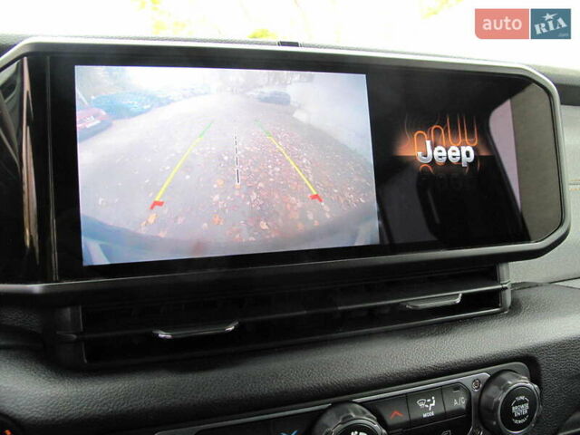 Сірий Джип Wrangler, об'ємом двигуна 2 л та пробігом 21 тис. км за 43900 $, фото 99 на Automoto.ua