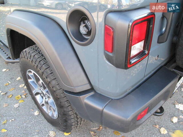 Сірий Джип Wrangler, об'ємом двигуна 2 л та пробігом 21 тис. км за 43900 $, фото 48 на Automoto.ua