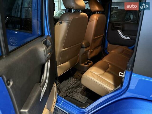 Синий Джип Вранглер, объемом двигателя 2.77 л и пробегом 163 тыс. км за 32960 $, фото 21 на Automoto.ua