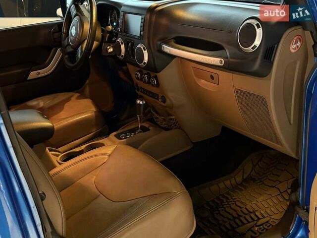 Синий Джип Вранглер, объемом двигателя 2.77 л и пробегом 163 тыс. км за 32960 $, фото 12 на Automoto.ua