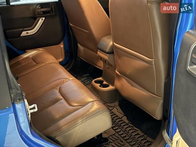 Синий Джип Вранглер, объемом двигателя 2.77 л и пробегом 163 тыс. км за 32960 $, фото 22 на Automoto.ua