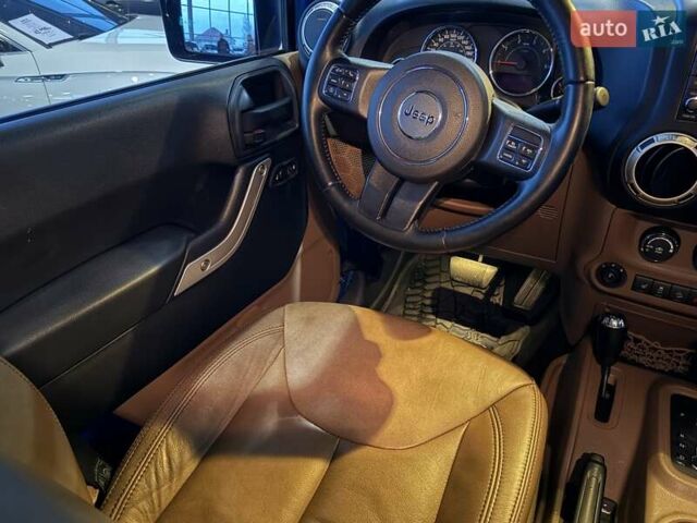 Синий Джип Вранглер, объемом двигателя 2.77 л и пробегом 163 тыс. км за 32960 $, фото 20 на Automoto.ua