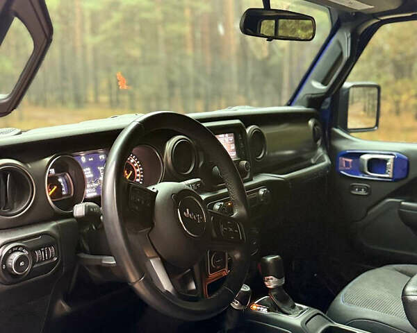 Синий Джип Вранглер, объемом двигателя 3.6 л и пробегом 85 тыс. км за 55555 $, фото 14 на Automoto.ua