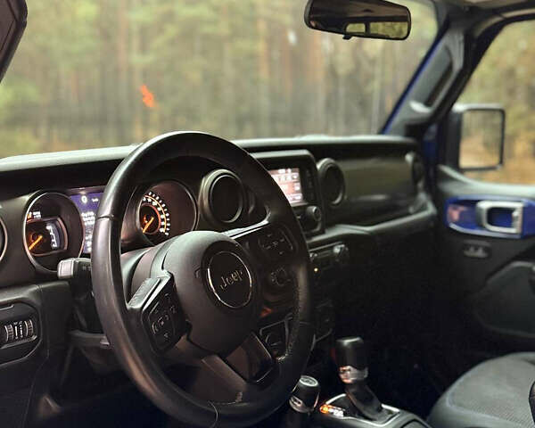 Синий Джип Вранглер, объемом двигателя 3.6 л и пробегом 85 тыс. км за 55555 $, фото 15 на Automoto.ua