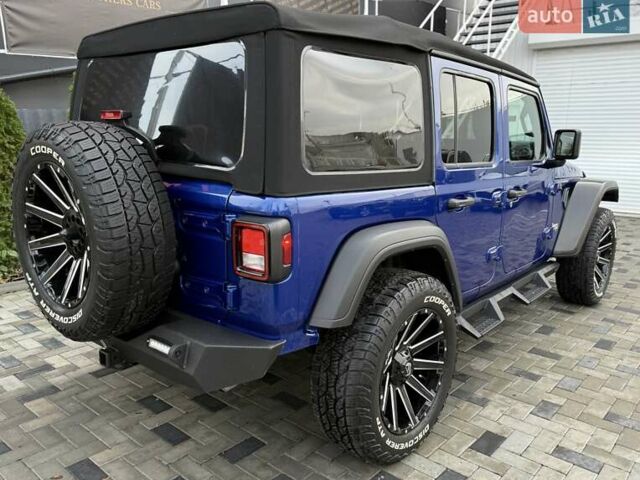 Синий Джип Вранглер, объемом двигателя 2 л и пробегом 45 тыс. км за 33500 $, фото 4 на Automoto.ua