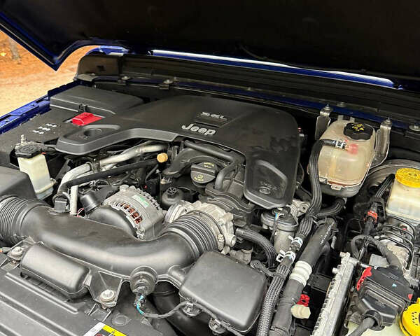 Синий Джип Вранглер, объемом двигателя 3.6 л и пробегом 85 тыс. км за 55555 $, фото 28 на Automoto.ua