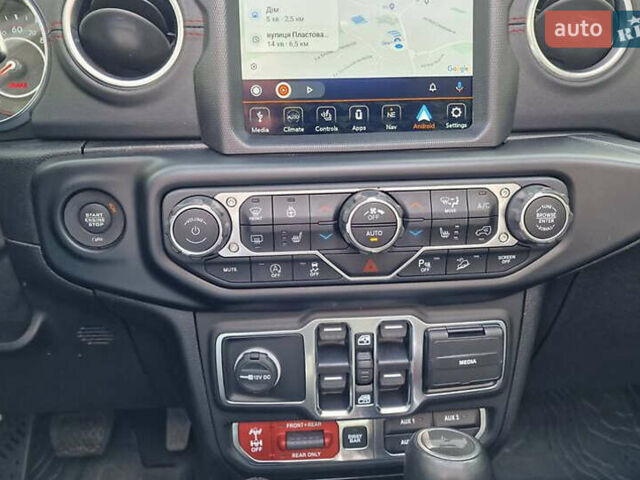 Джип Вранглер 2020 в Киеве на Automoto.ua Синий Джип Вранглер, объемом двигателя 3 л и пробегом 56 тыс. км за 37000 $, фото 25 на Automoto.ua