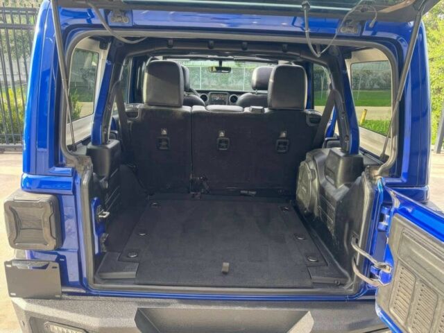 Синій Джип Wrangler, об'ємом двигуна 2 л та пробігом 44 тис. км за 9000 $, фото 13 на Automoto.ua