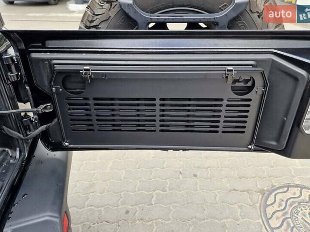 Джип Вранглер 2020 в Киеве на Automoto.ua Синий Джип Вранглер, объемом двигателя 3 л и пробегом 56 тыс. км за 37000 $, фото 19 на Automoto.ua