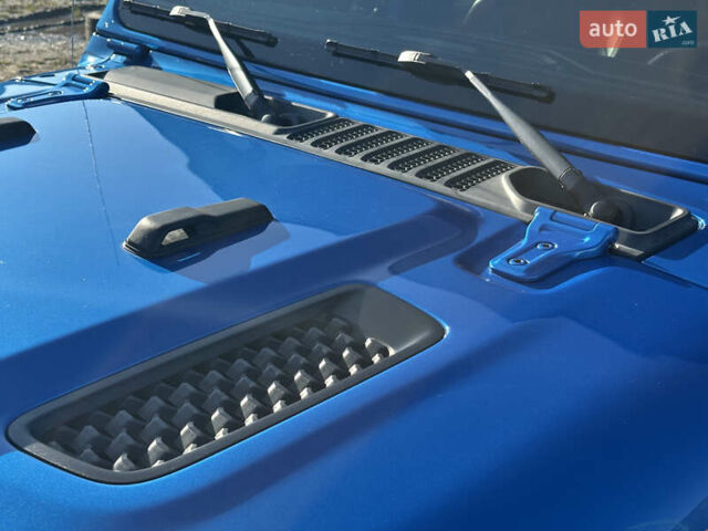 Синий Джип Вранглер, объемом двигателя 2 л и пробегом 49 тыс. км за 35500 $, фото 12 на Automoto.ua