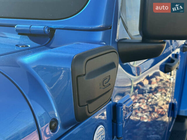 Синий Джип Вранглер, объемом двигателя 2 л и пробегом 49 тыс. км за 35500 $, фото 10 на Automoto.ua