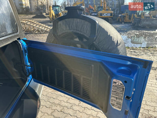 Синий Джип Вранглер, объемом двигателя 2 л и пробегом 49 тыс. км за 35500 $, фото 62 на Automoto.ua