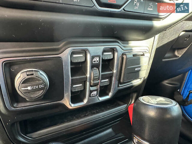 Синий Джип Вранглер, объемом двигателя 2 л и пробегом 49 тыс. км за 35500 $, фото 39 на Automoto.ua