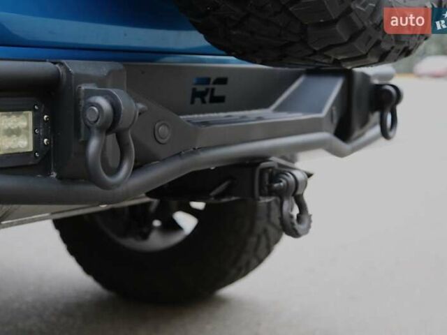 Синий Джип Вранглер, объемом двигателя 2 л и пробегом 30 тыс. км за 32000 $, фото 10 на Automoto.ua