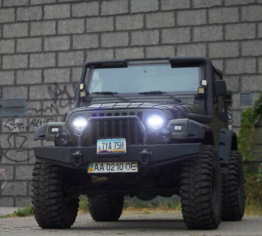 Зеленый Джип Вранглер, объемом двигателя 4 л и пробегом 177 тыс. км за 15900 $, фото 8 на Automoto.ua