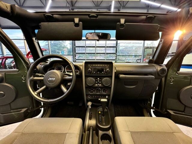 Зеленый Джип Вранглер, объемом двигателя 2.8 л и пробегом 148 тыс. км за 22000 $, фото 7 на Automoto.ua