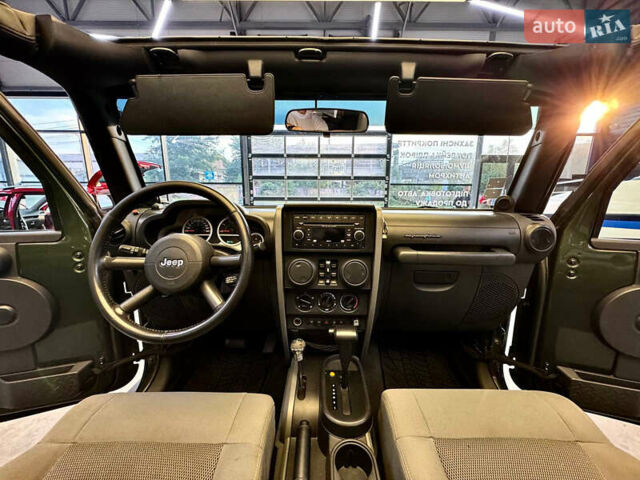 Зеленый Джип Вранглер, объемом двигателя 2.78 л и пробегом 148 тыс. км за 22000 $, фото 7 на Automoto.ua