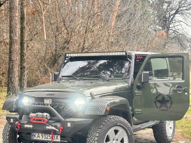 Зеленый Джип Вранглер, объемом двигателя 2.8 л и пробегом 109 тыс. км за 19500 $, фото 2 на Automoto.ua