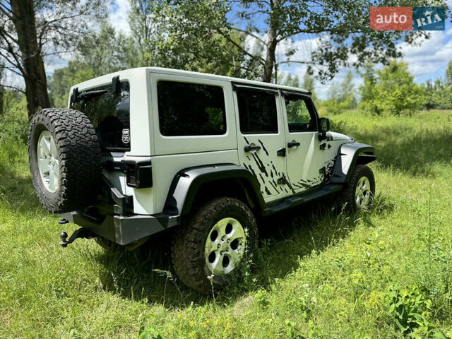 Зелений Джип Wrangler, об'ємом двигуна 3.8 л та пробігом 90 тис. км за 29000 $, фото 10 на Automoto.ua