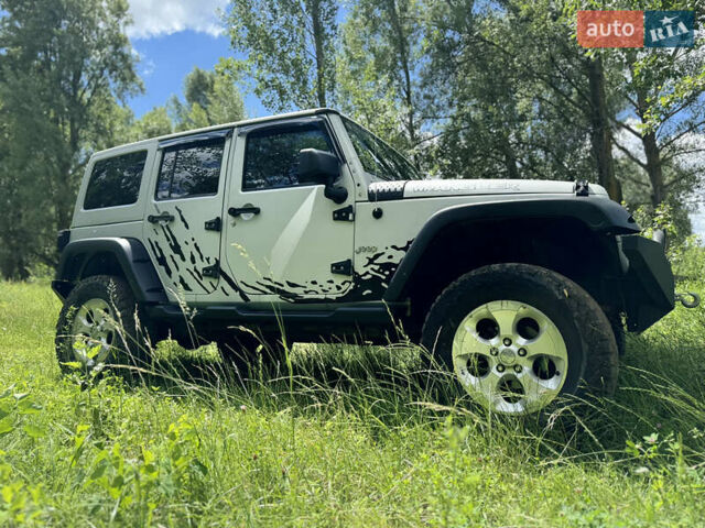 Зелений Джип Wrangler, об'ємом двигуна 3.8 л та пробігом 90 тис. км за 29000 $, фото 12 на Automoto.ua