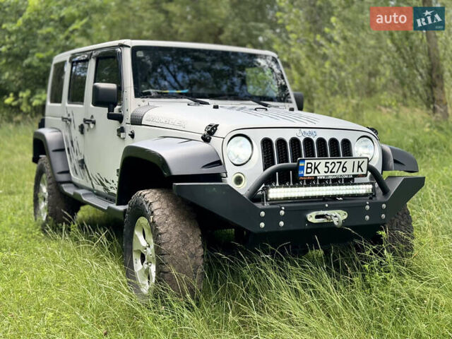 Зелений Джип Wrangler, об'ємом двигуна 3.8 л та пробігом 90 тис. км за 29000 $, фото 1 на Automoto.ua