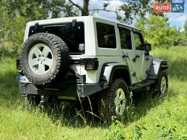 Зелений Джип Wrangler, об'ємом двигуна 3.8 л та пробігом 90 тис. км за 29000 $, фото 7 на Automoto.ua
