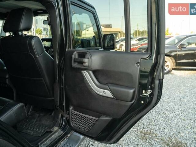 Зеленый Джип Вранглер, объемом двигателя 2.78 л и пробегом 135 тыс. км за 26900 $, фото 48 на Automoto.ua