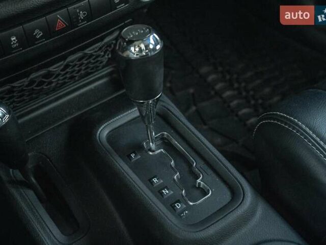 Зеленый Джип Вранглер, объемом двигателя 2.78 л и пробегом 135 тыс. км за 26900 $, фото 38 на Automoto.ua