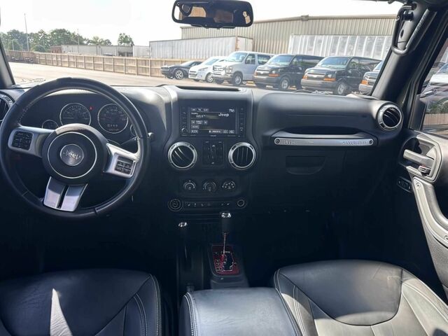 Зеленый Джип Вранглер, объемом двигателя 3.6 л и пробегом 80 тыс. км за 14500 $, фото 9 на Automoto.ua