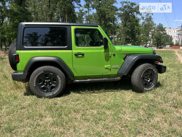 Зелений Джип Wrangler, об'ємом двигуна 3.6 л та пробігом 41 тис. км за 39000 $, фото 3 на Automoto.ua