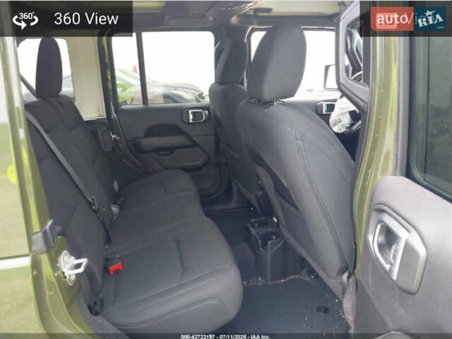 Зеленый Джип Вранглер, объемом двигателя 2 л и пробегом 57 тыс. км за 25500 $, фото 6 на Automoto.ua