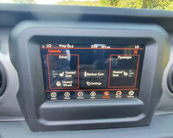 Зеленый Джип Вранглер, объемом двигателя 3.6 л и пробегом 38 тыс. км за 37000 $, фото 7 на Automoto.ua